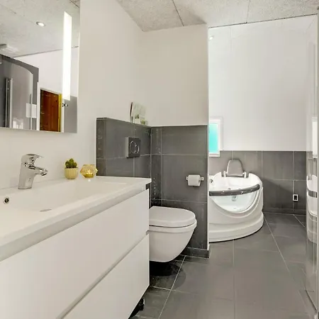 Lovely In Hjorring With Kitchen Holiday home